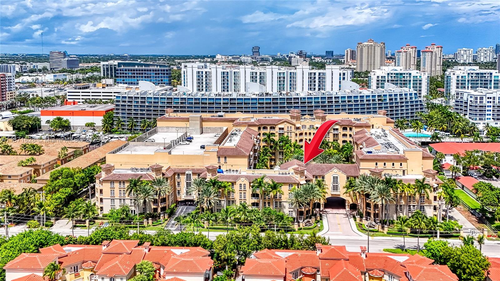 ALAQUA CONDO - Residential