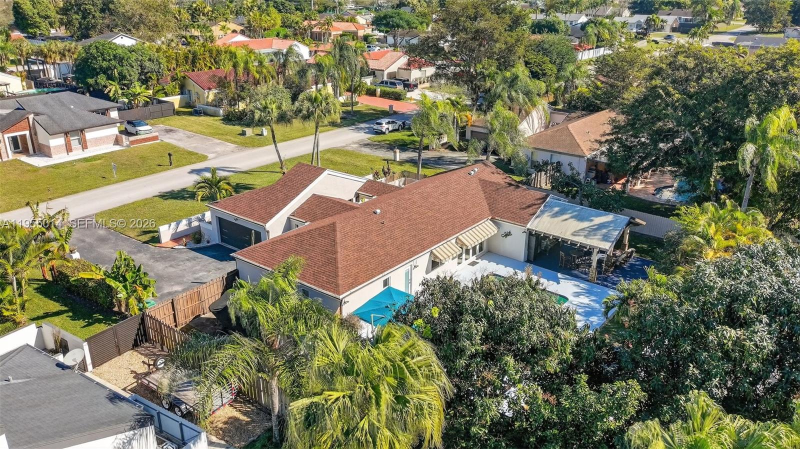 WEITZER SHAUNA MEADOWS SE - Residential