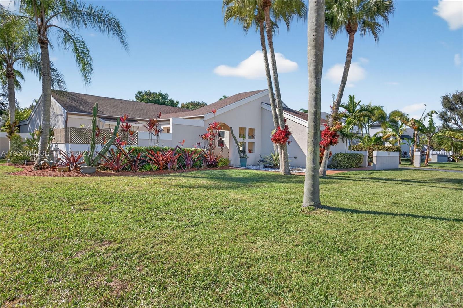 WEITZER SHAUNA MEADOWS SE - Residential