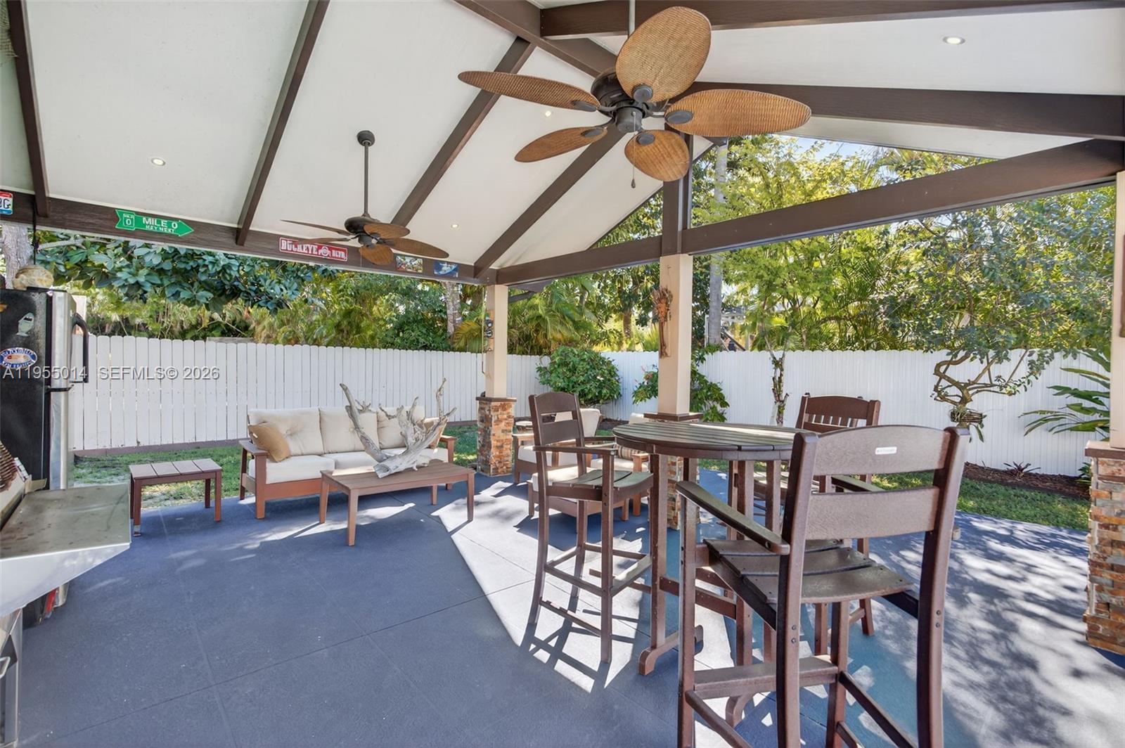 WEITZER SHAUNA MEADOWS SE - Residential