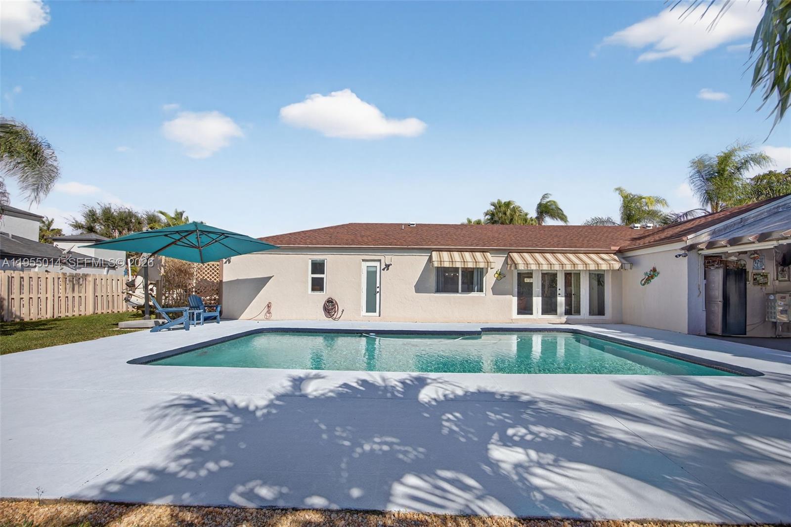 WEITZER SHAUNA MEADOWS SE - Residential