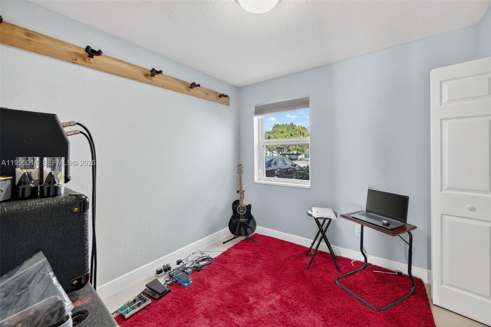 WEITZER SHAUNA MEADOWS SE - Residential