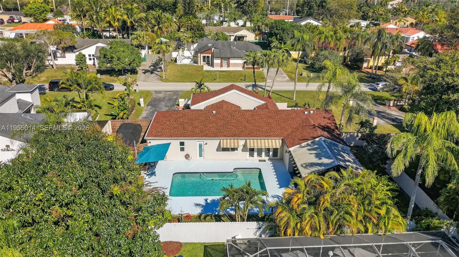 WEITZER SHAUNA MEADOWS SE - Residential