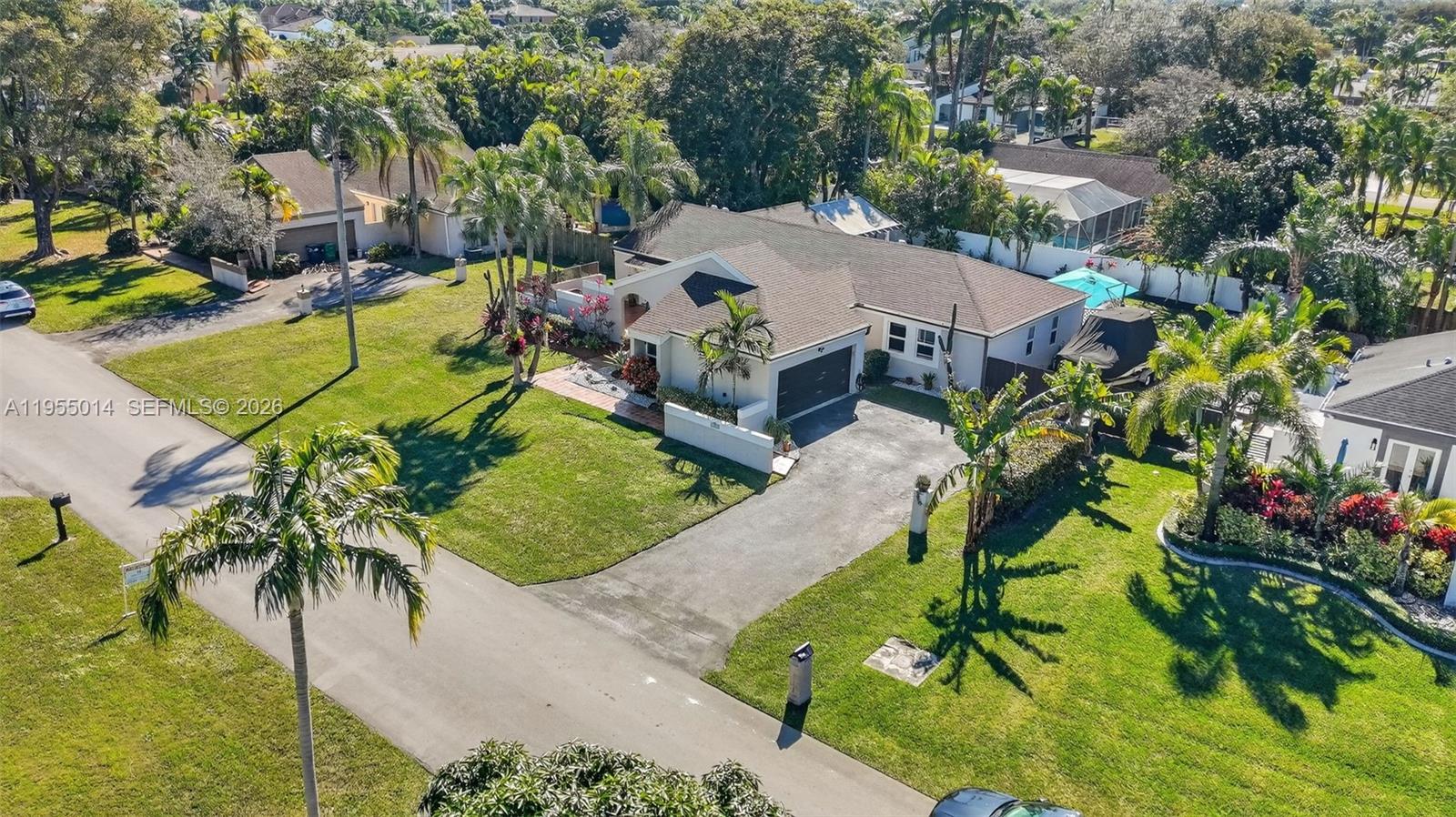 WEITZER SHAUNA MEADOWS SE - Residential