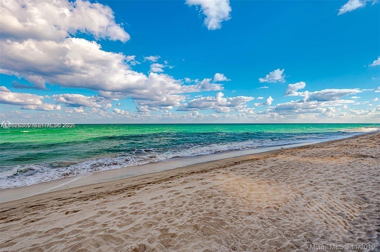 ALEXANDER TOWERS CONDO - Residential Lease