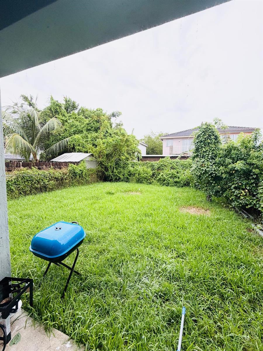 NARANJA GARDENS - Residential Lease
