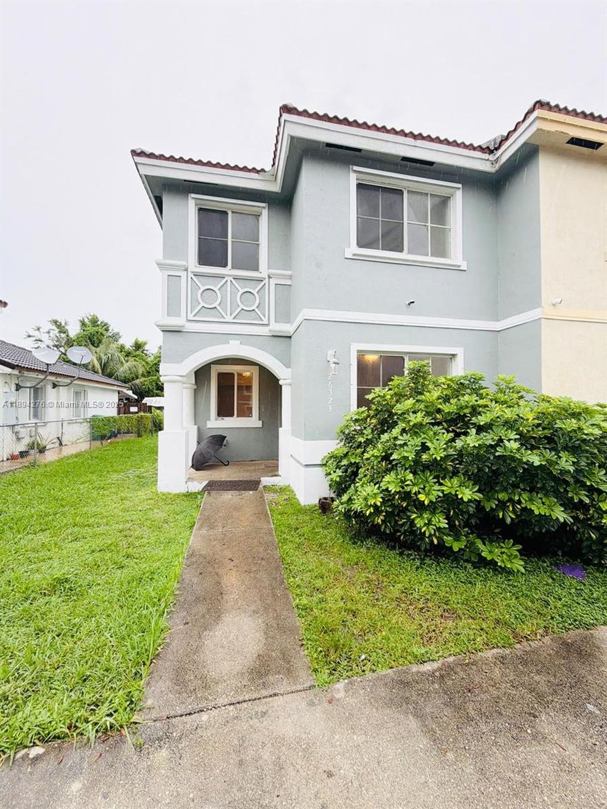 spacious four bedroom three bathroom with balcony and private backyard. first level has one of the bedrooms and bathrooms with kitchen, living room, laundry and yard. second level has 3 bedrooms and two bathrooms. walk in closet in master bedroom. unit comes with washer, dryer, refrigerator, stove and central air conditioning. private driveway. Only two months for move in cost. Section 8 tenants welcome with reduced security deposit to $900 for move in.