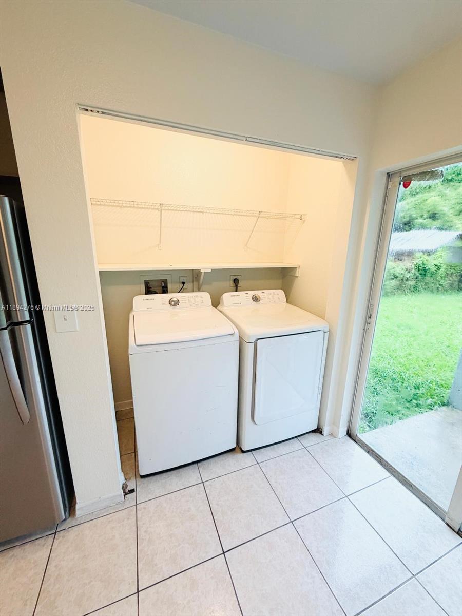 NARANJA GARDENS - Residential Lease