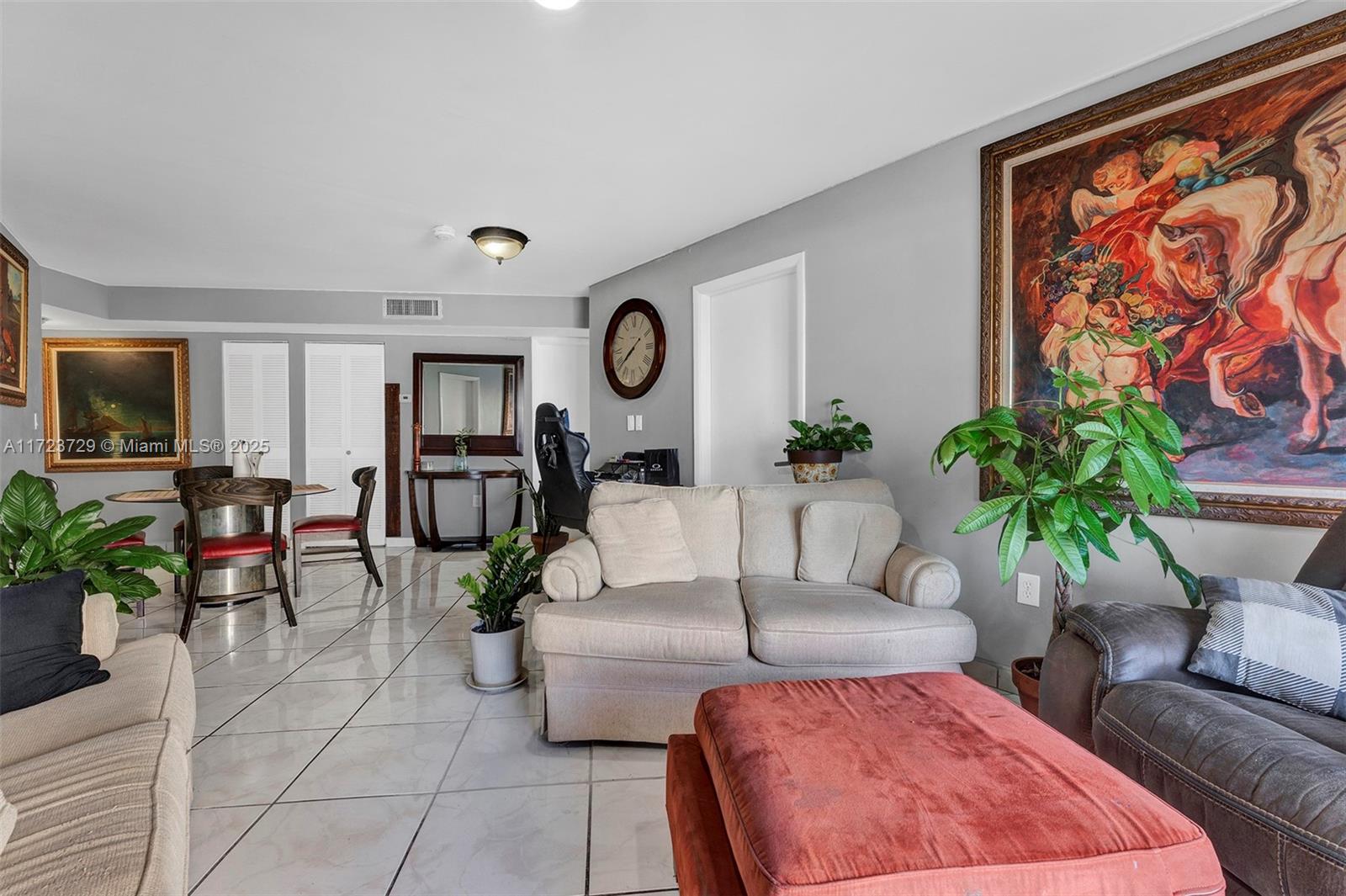 BONI-VISTA CONDO - Residential