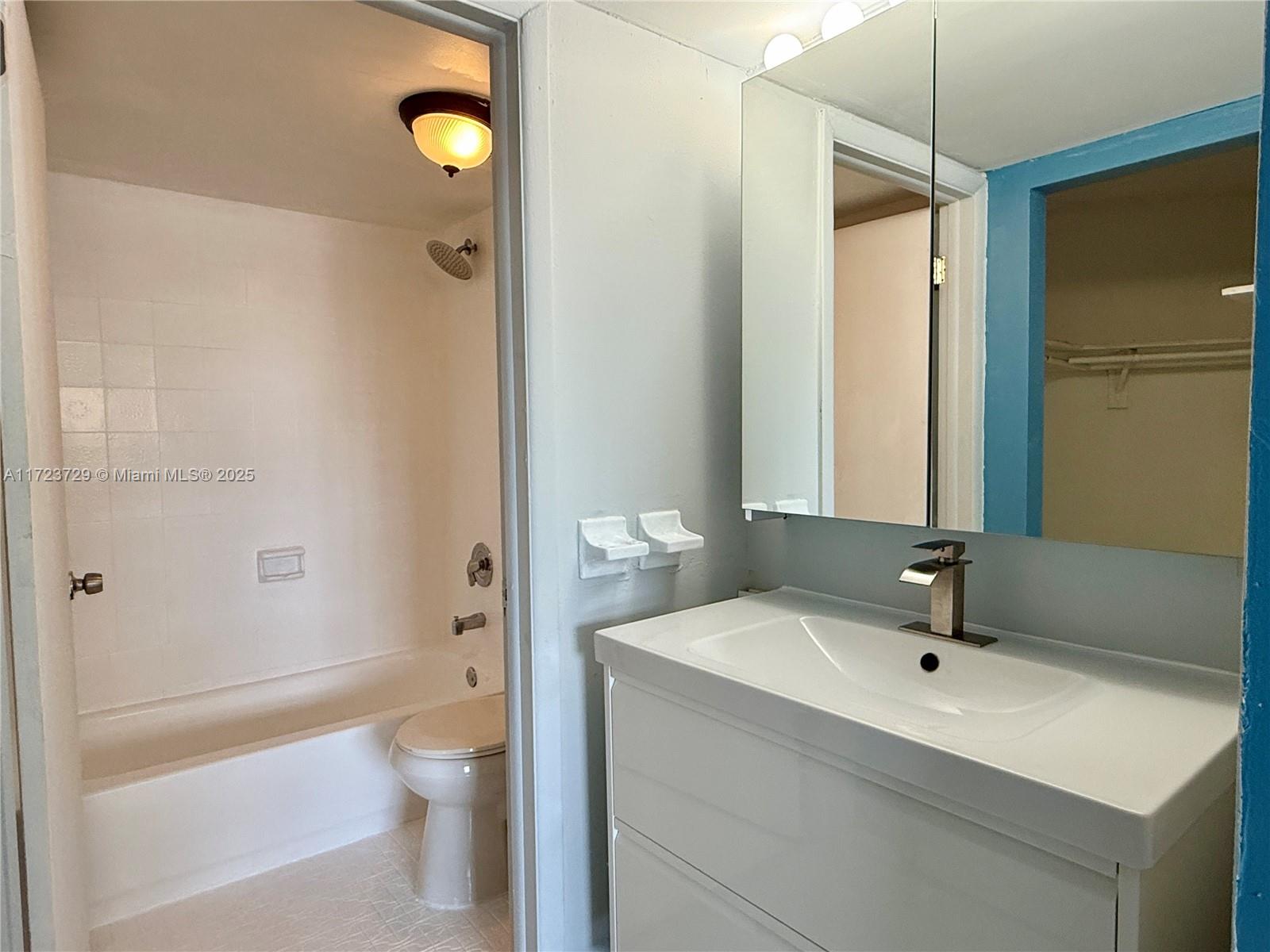 BONI-VISTA CONDO - Residential