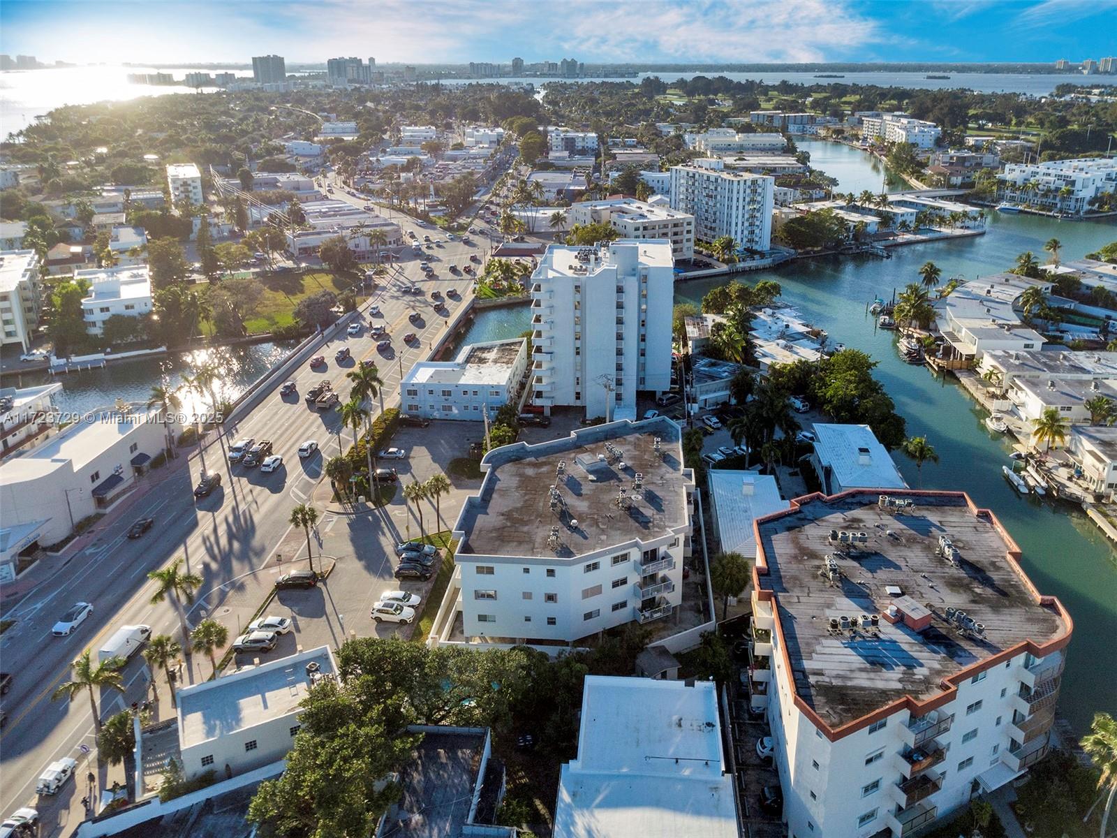 BONI-VISTA CONDO - Residential