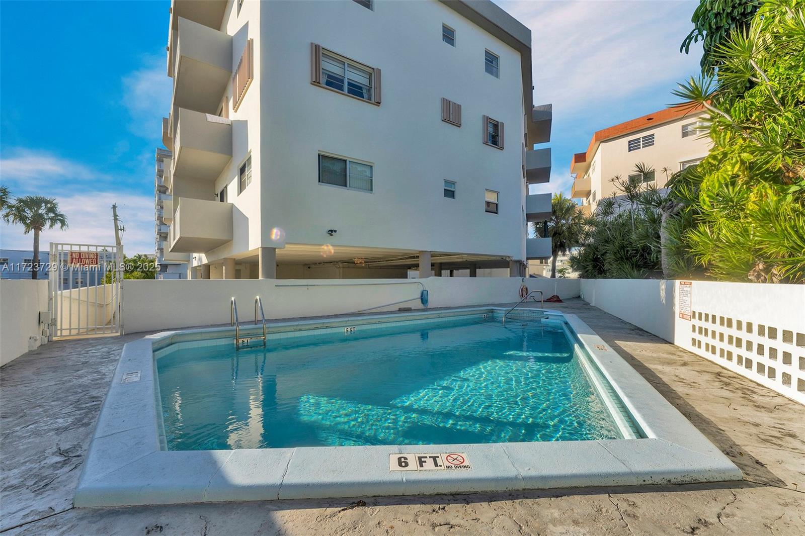 BONI-VISTA CONDO - Residential