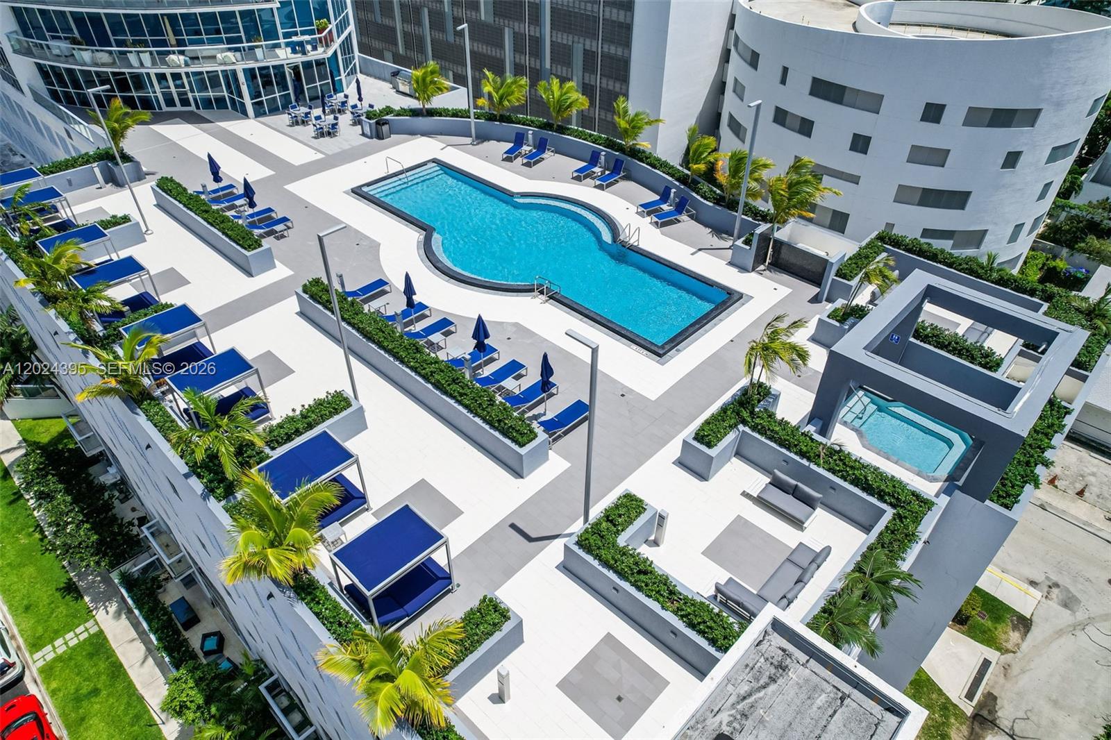 PLATINUM CONDO - Residential Lease