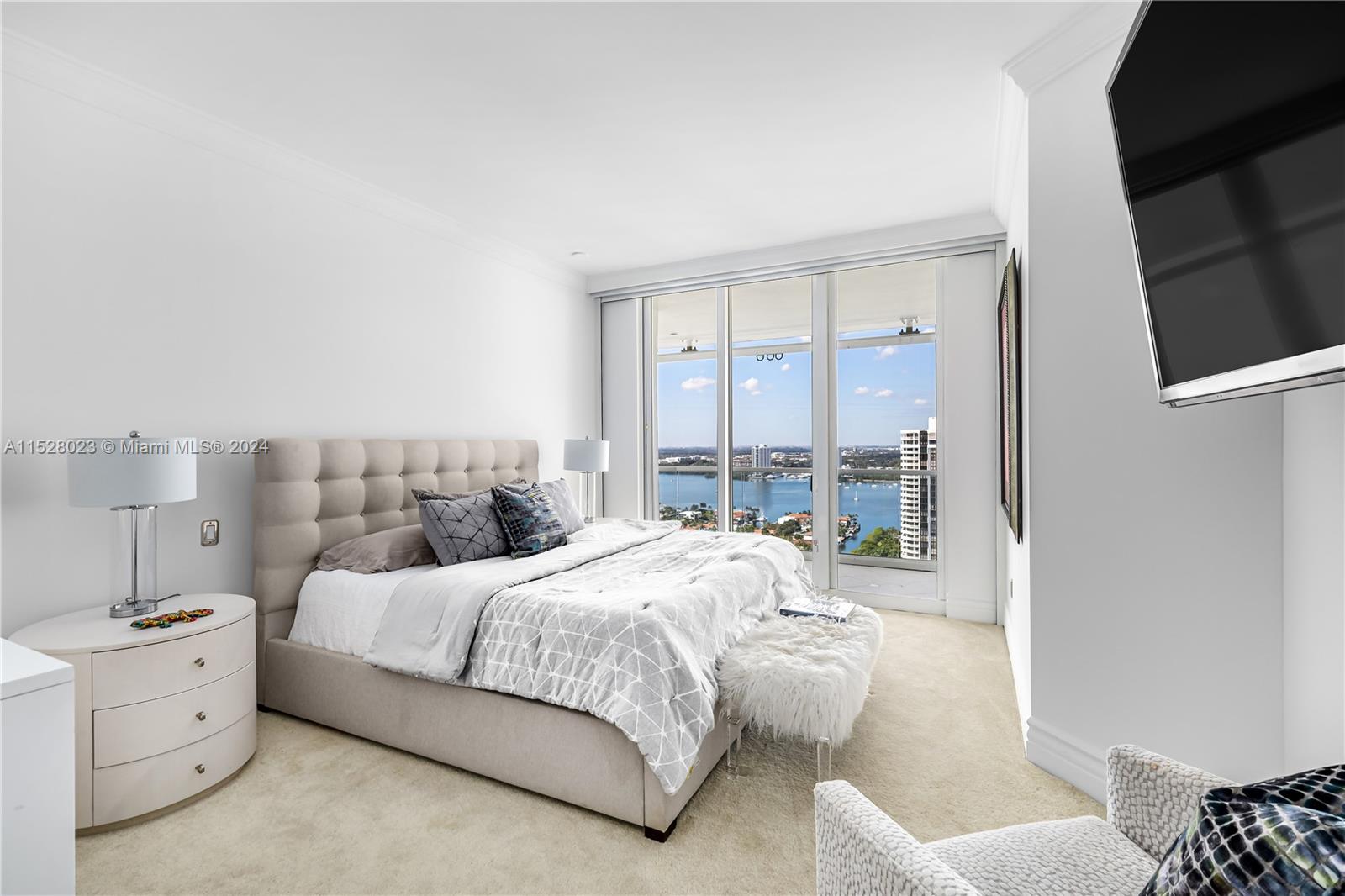 2600 ISL BLVD WILLIAMS IS - Residential