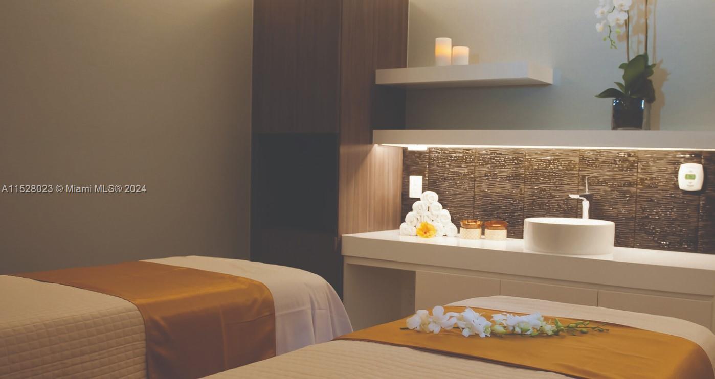 2600 ISL BLVD WILLIAMS IS - Residential