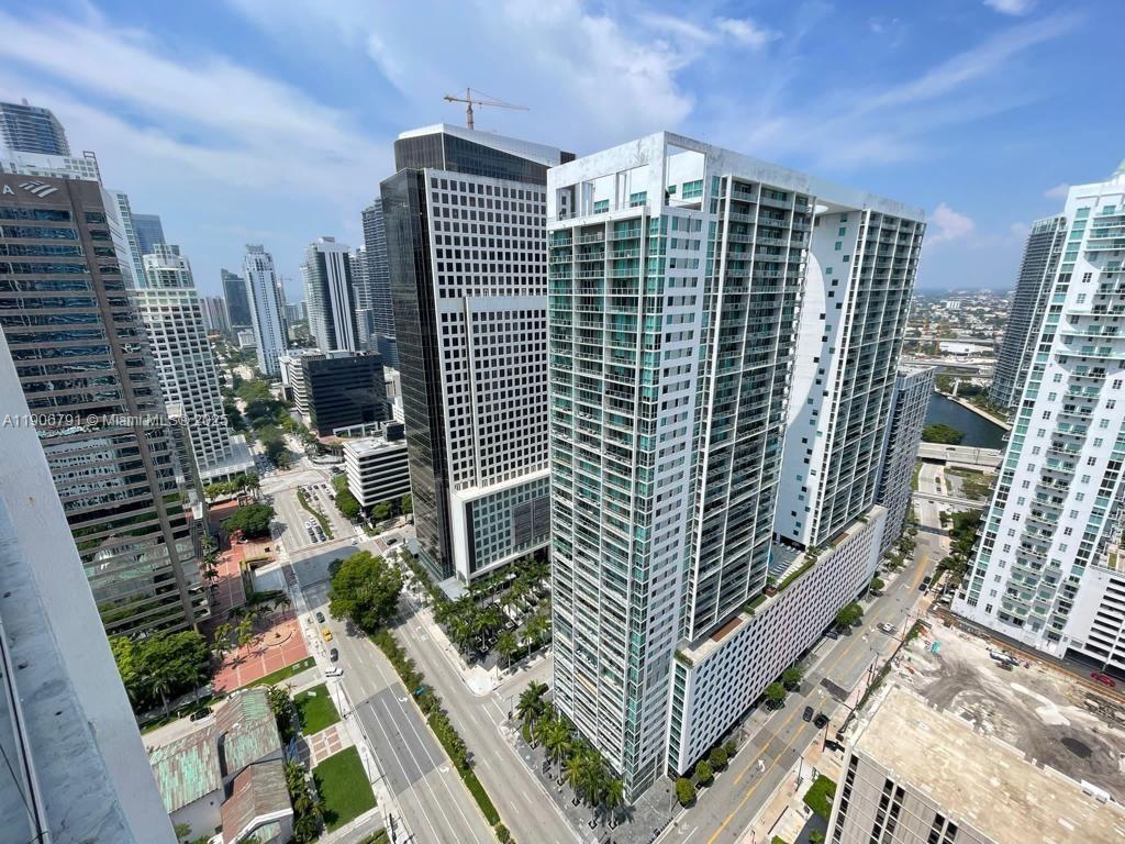 ICON BRICKELL CONDO NO 3 - Residential Lease