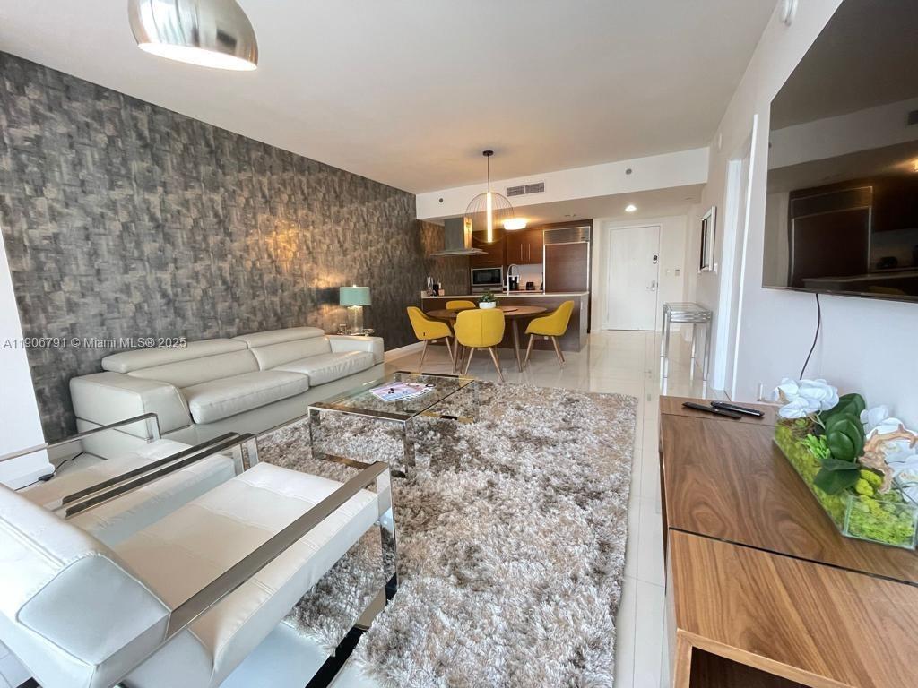 ICON BRICKELL CONDO NO 3 - Residential Lease