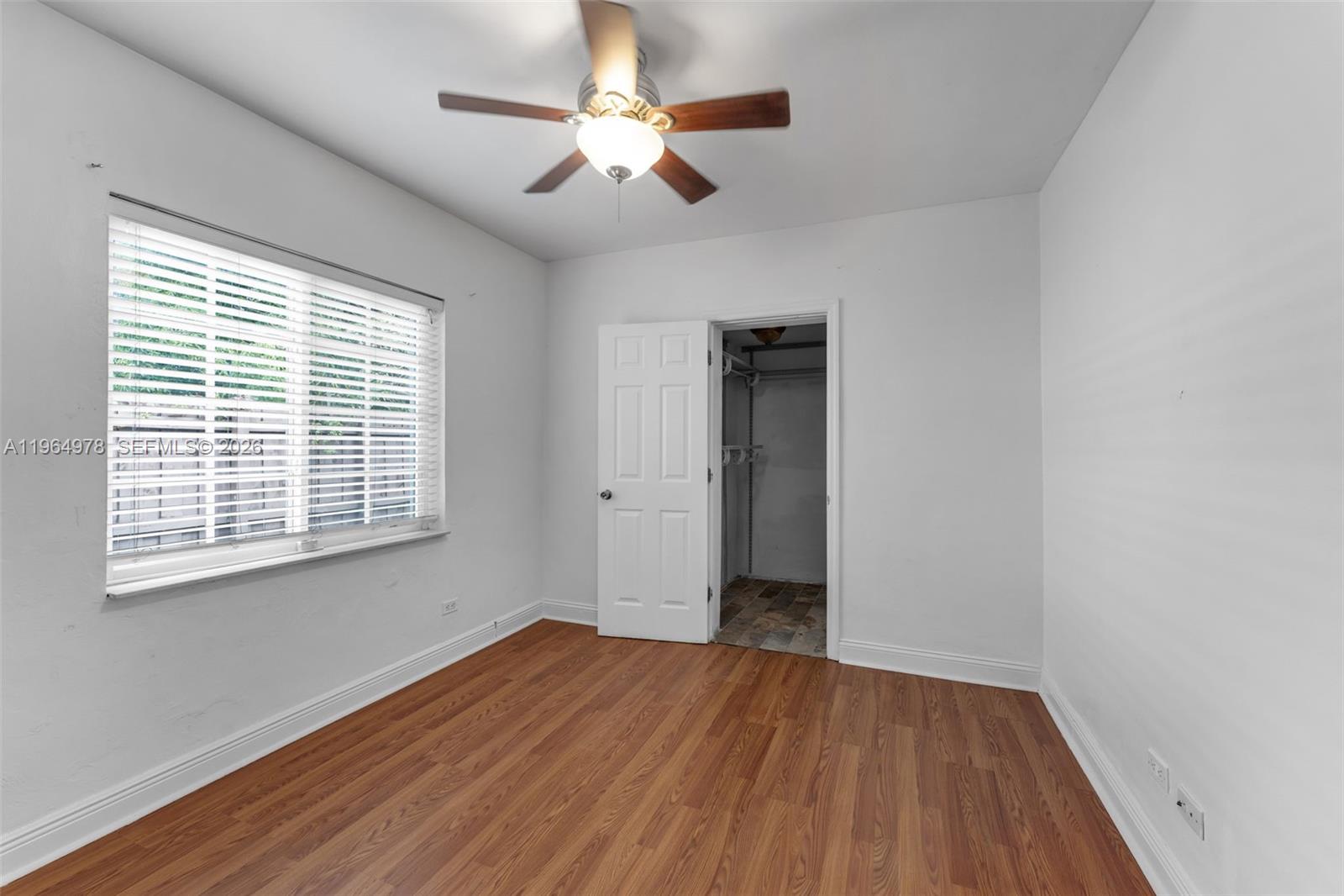 SUNNY GROVE - Residential