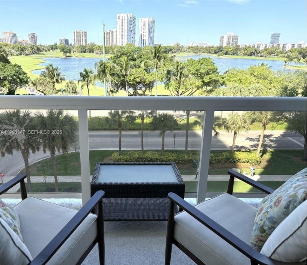 Photo of 20185 E Country Club Dr #405, Aventura, FL 33180 (MLS # A11990347)