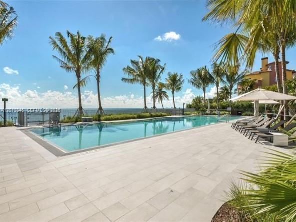 2200 FORT LAUDERDALE BEAC - Residential Lease