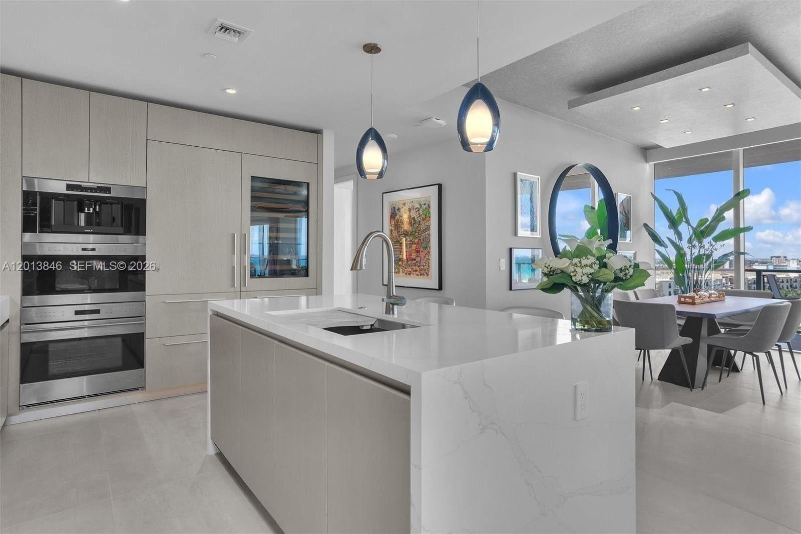 2200 FORT LAUDERDALE BEAC - Residential Lease