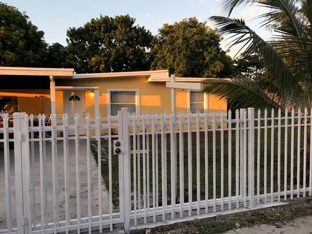 Hyde Park manor - Residential