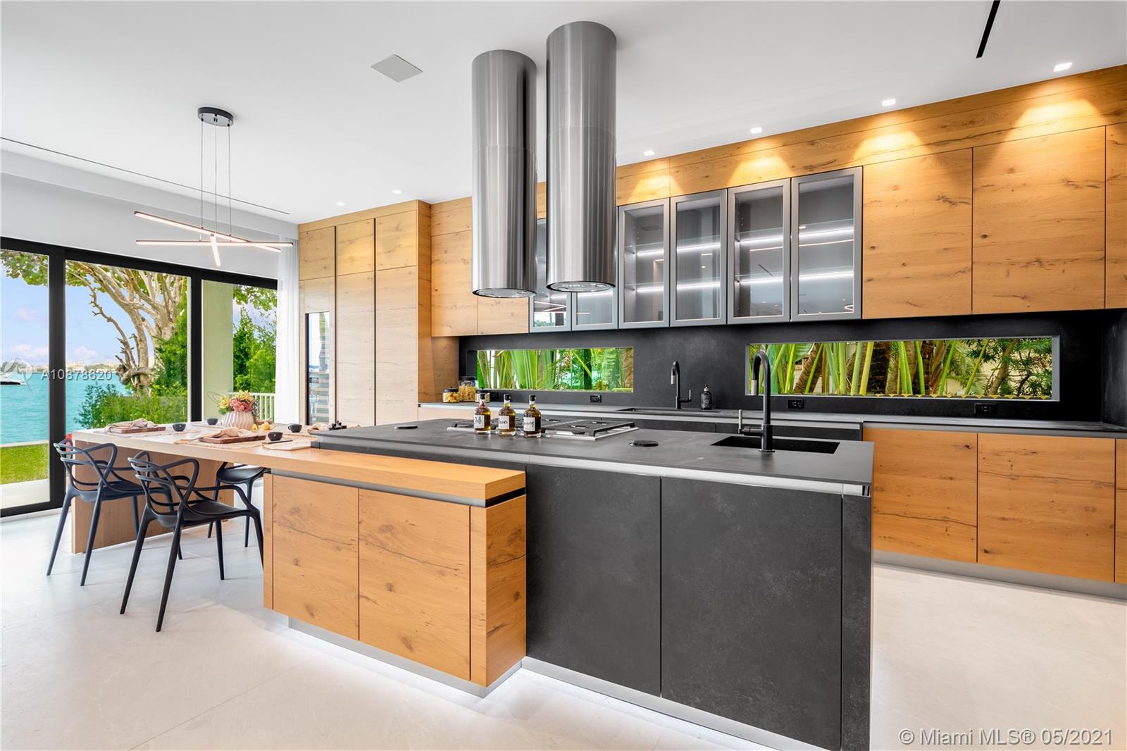 BAY HARBOR ISLAND - Residential