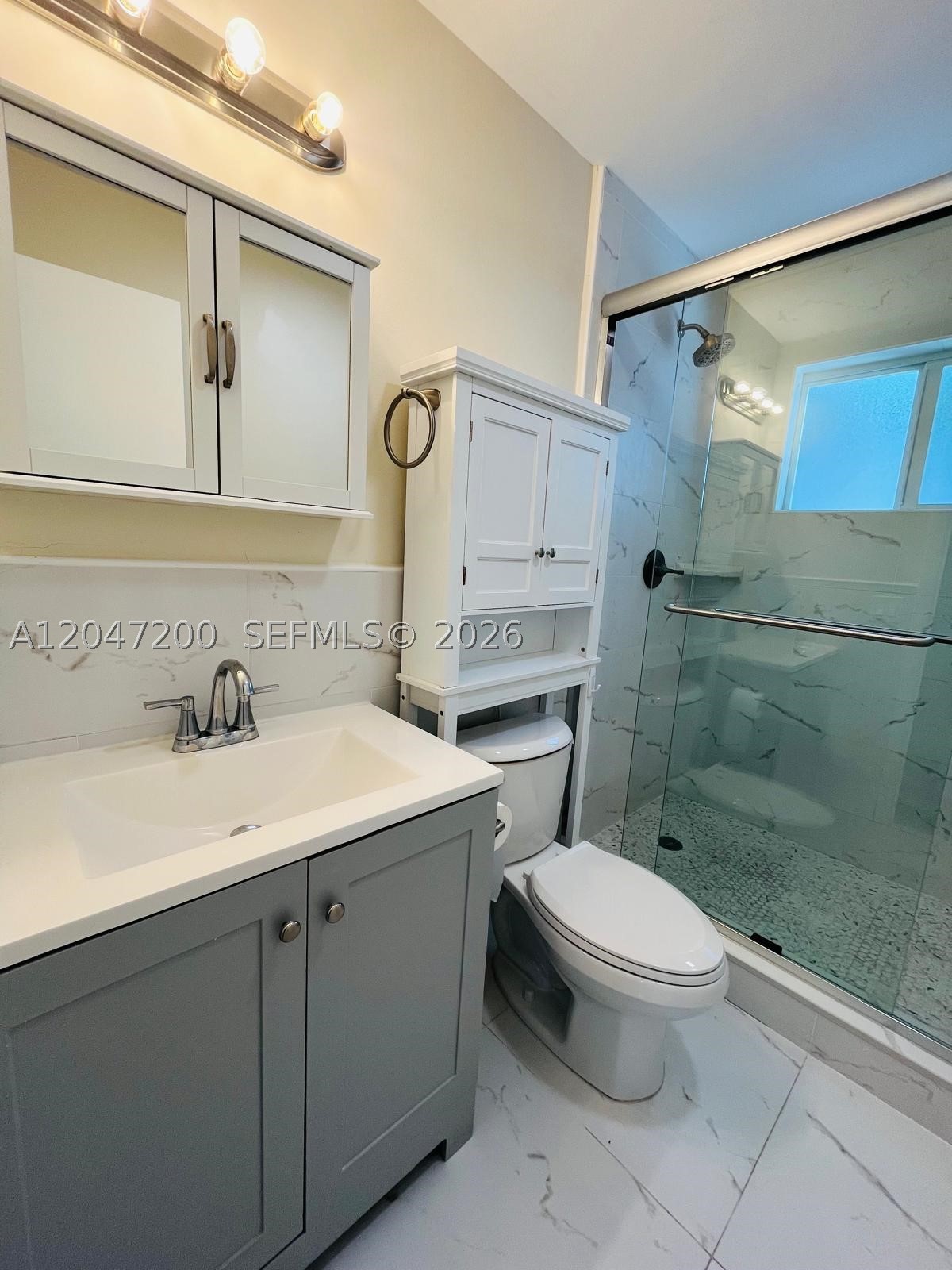 2500 NW 9th Ln 1