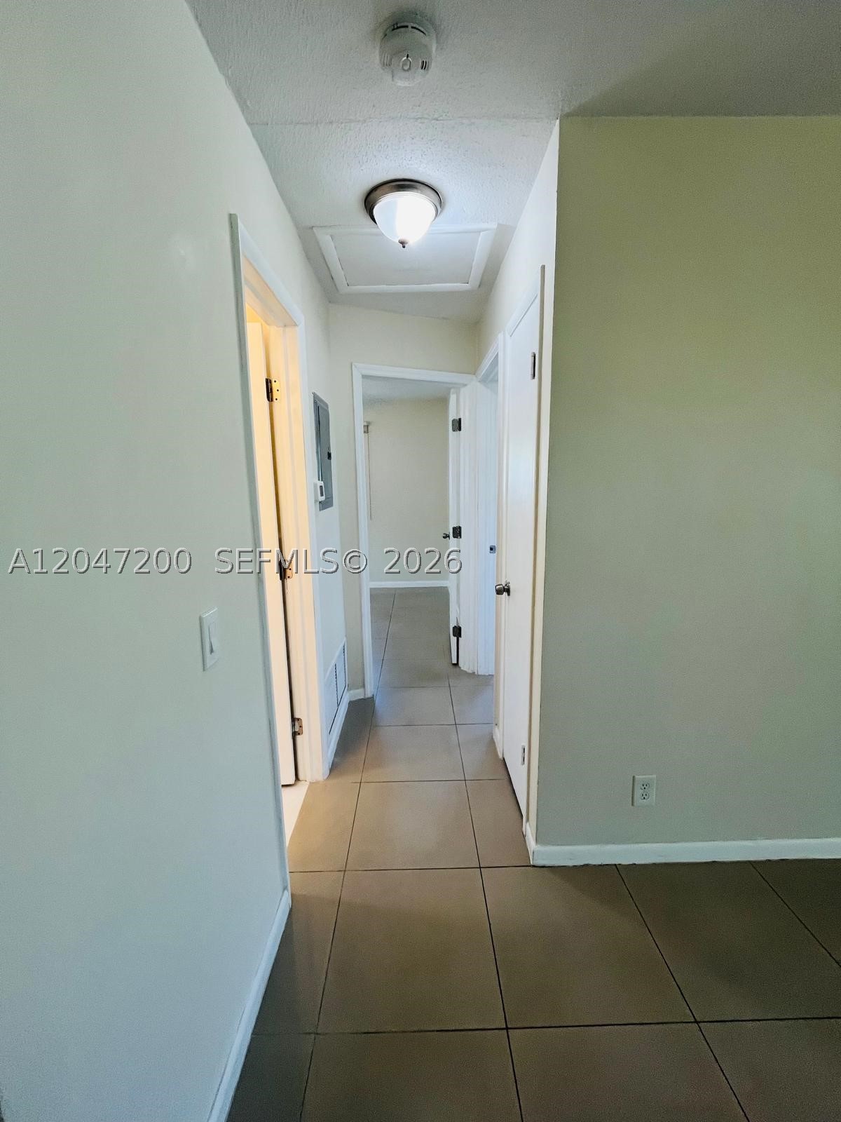 2500 NW 9th Ln 1