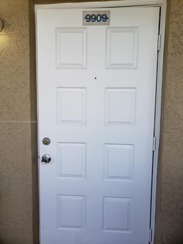 Property for Sale at 9909 Twin Lakes Dr 26-F, Coral Springs, Broward County, Florida - Bedrooms: 2 
Bathrooms: 2  - $170,000