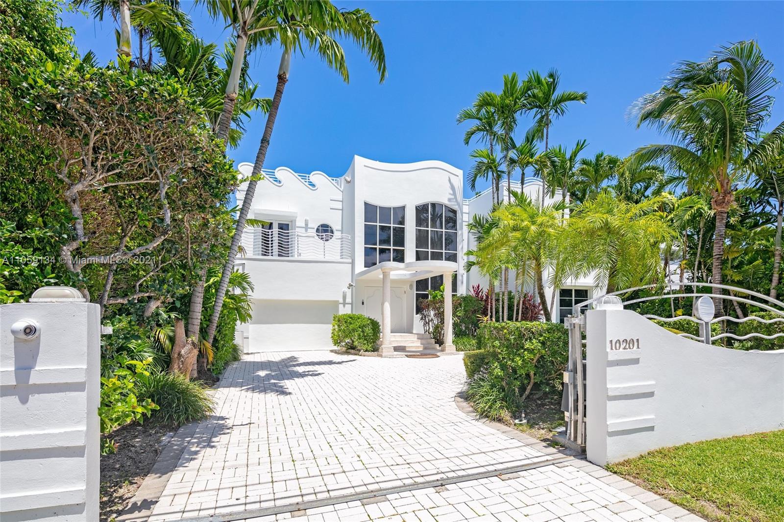 BAY HARBOR ISLAND - Residential