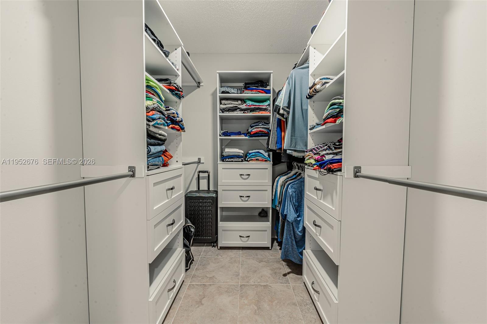 Cricket Club - Residential