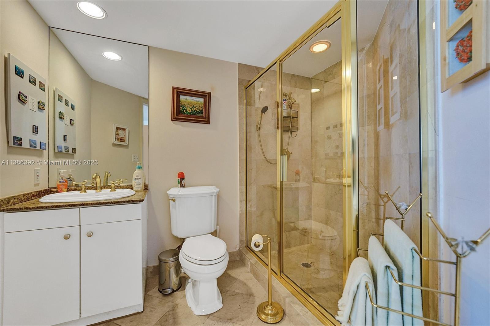 OCEAN ONE CONDO - Residential