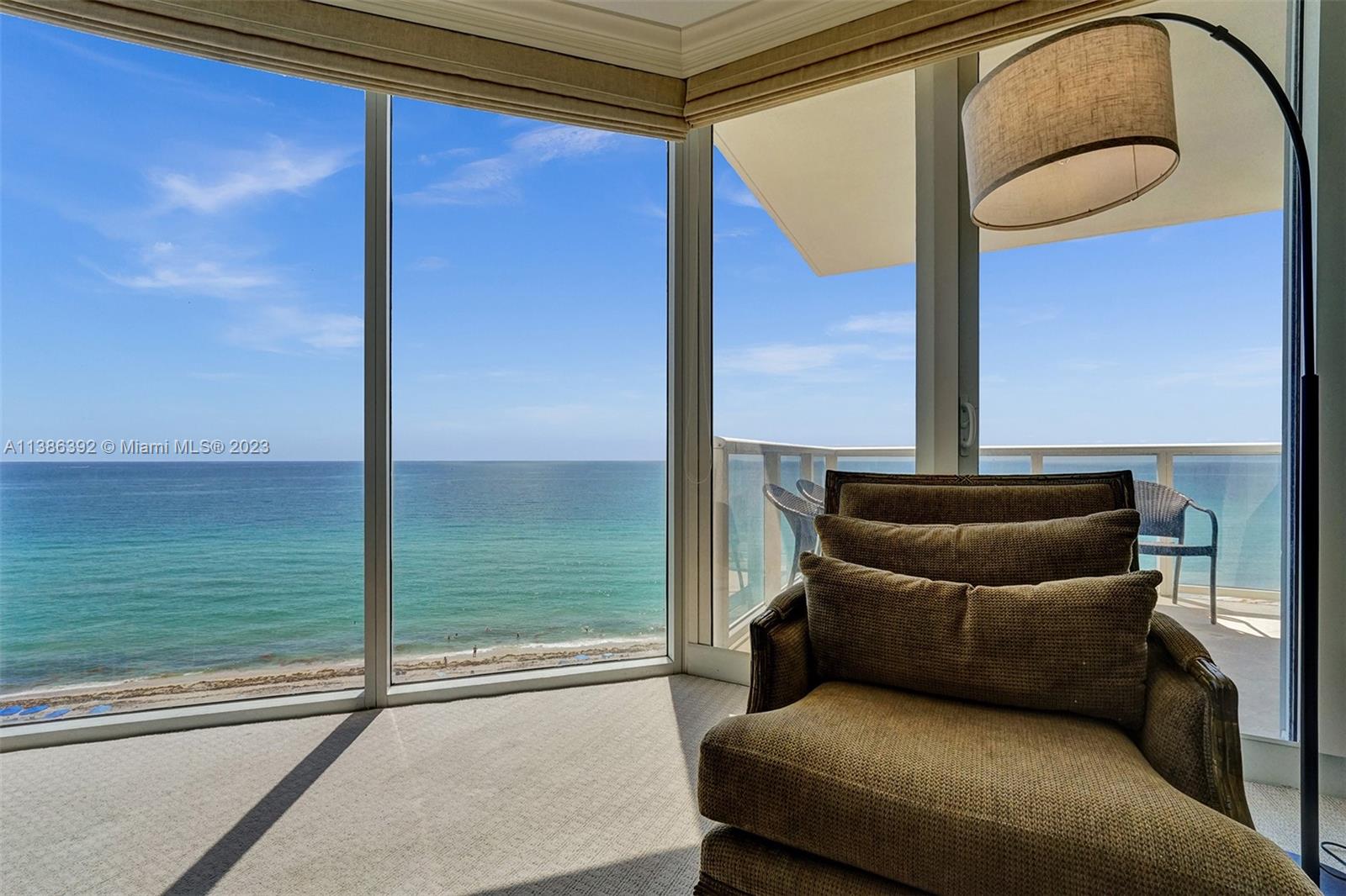 OCEAN ONE CONDO - Residential