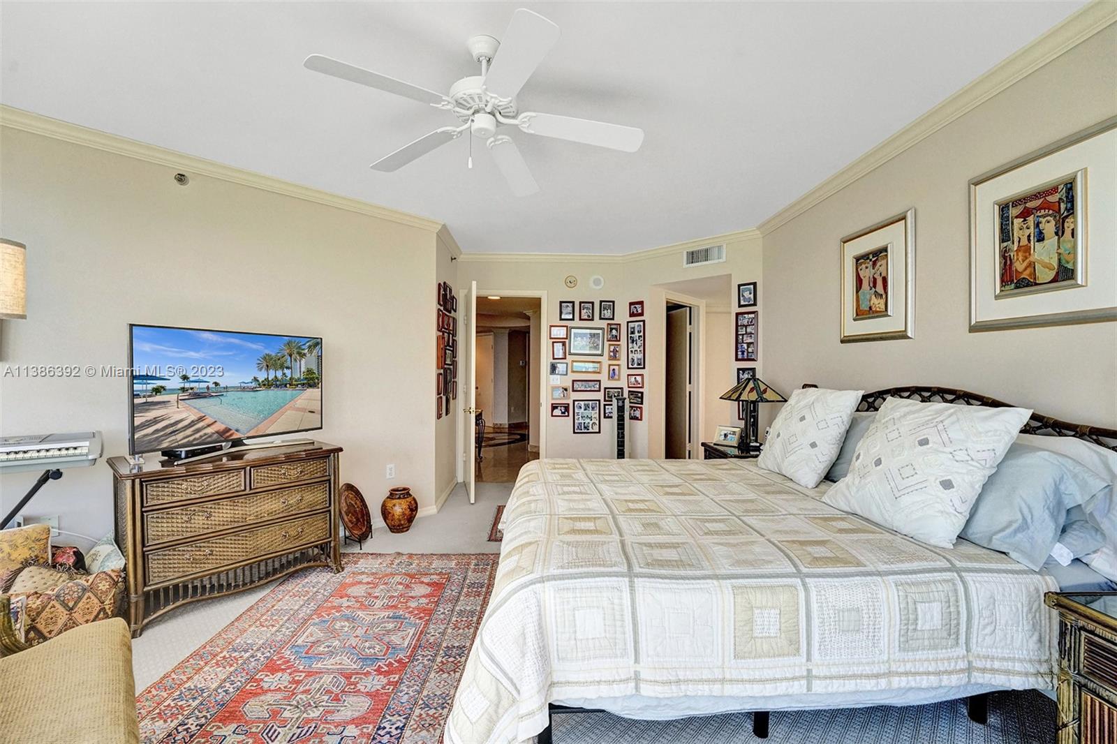 OCEAN ONE CONDO - Residential