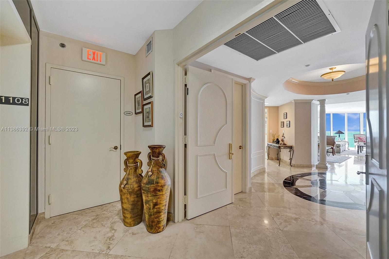 OCEAN ONE CONDO - Residential