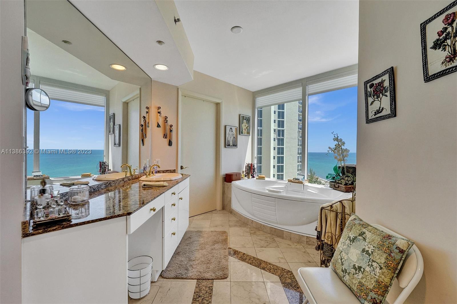 OCEAN ONE CONDO - Residential