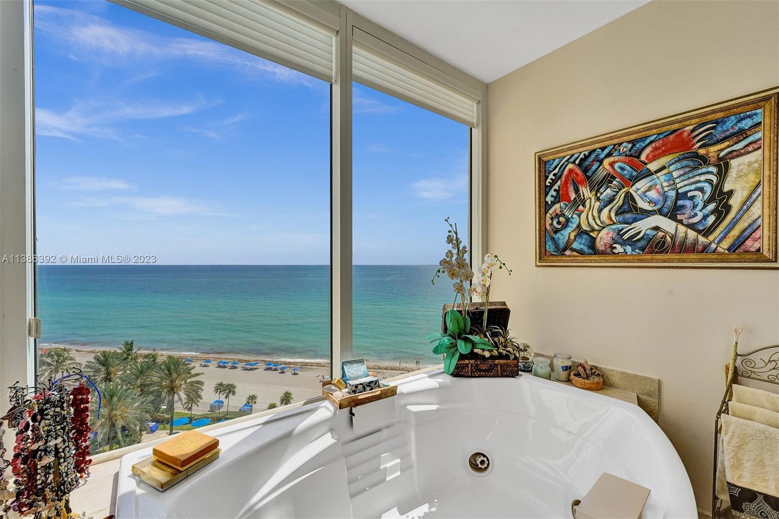 OCEAN ONE CONDO - Residential