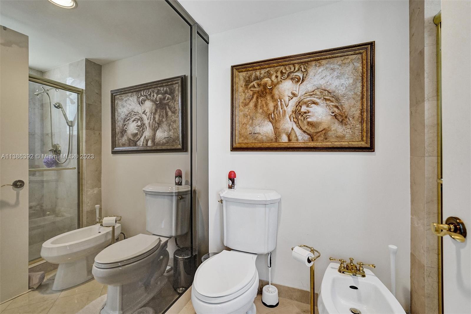 OCEAN ONE CONDO - Residential