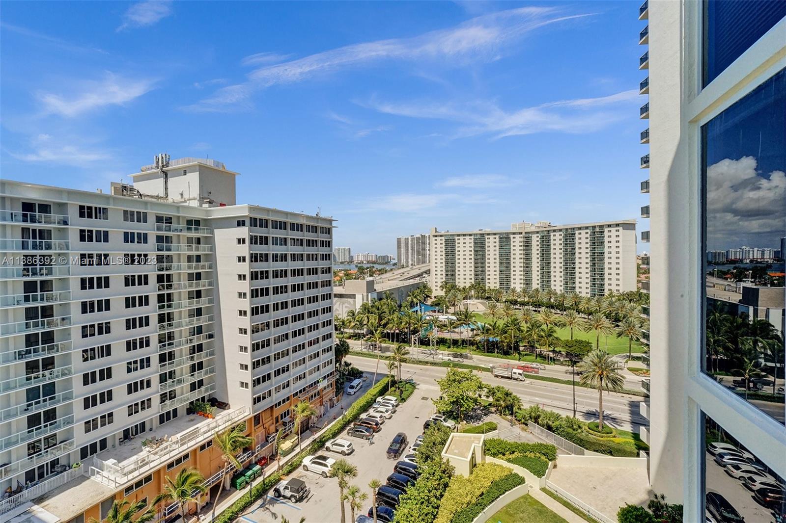 OCEAN ONE CONDO - Residential