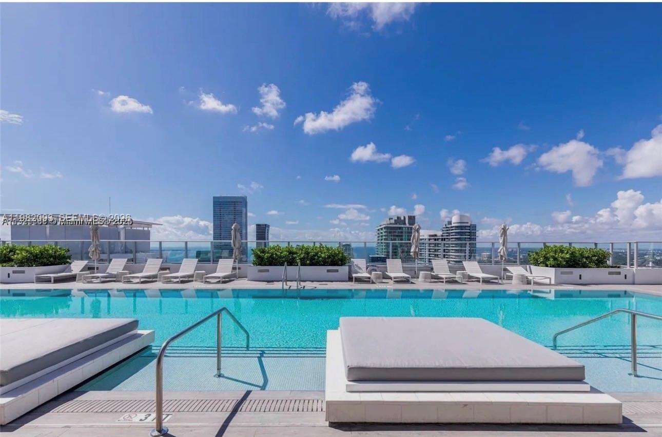 1010 BRICKELL CONDO - Residential Lease