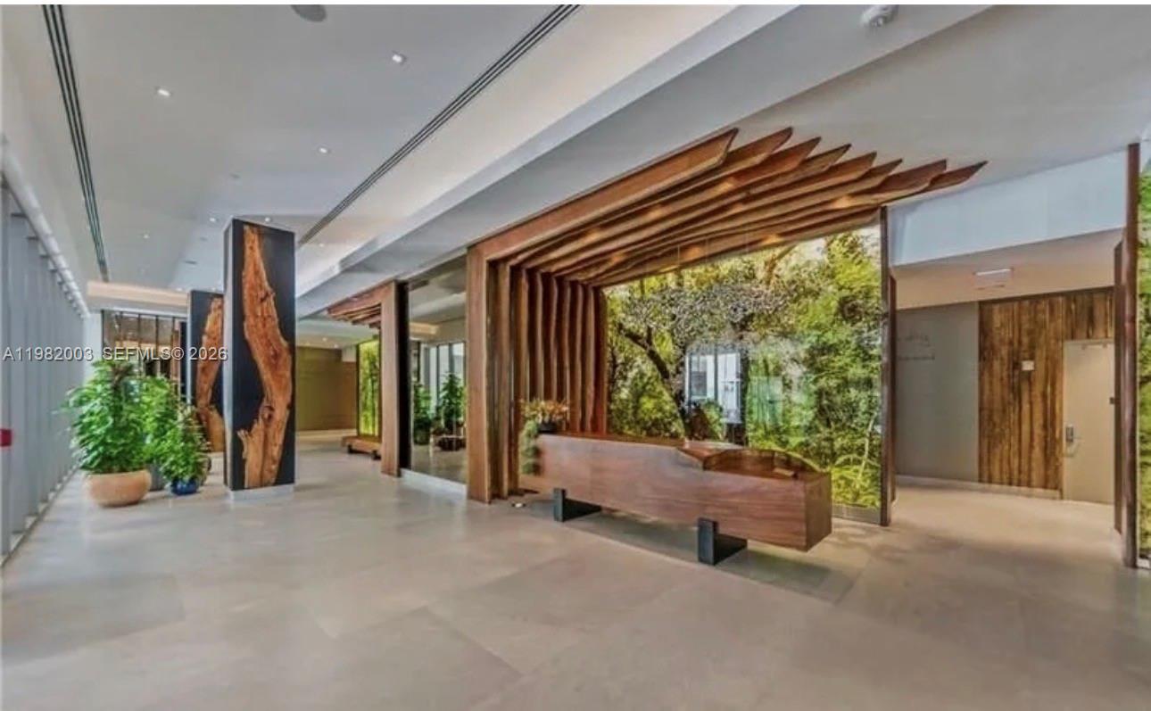 1010 BRICKELL CONDO - Residential Lease