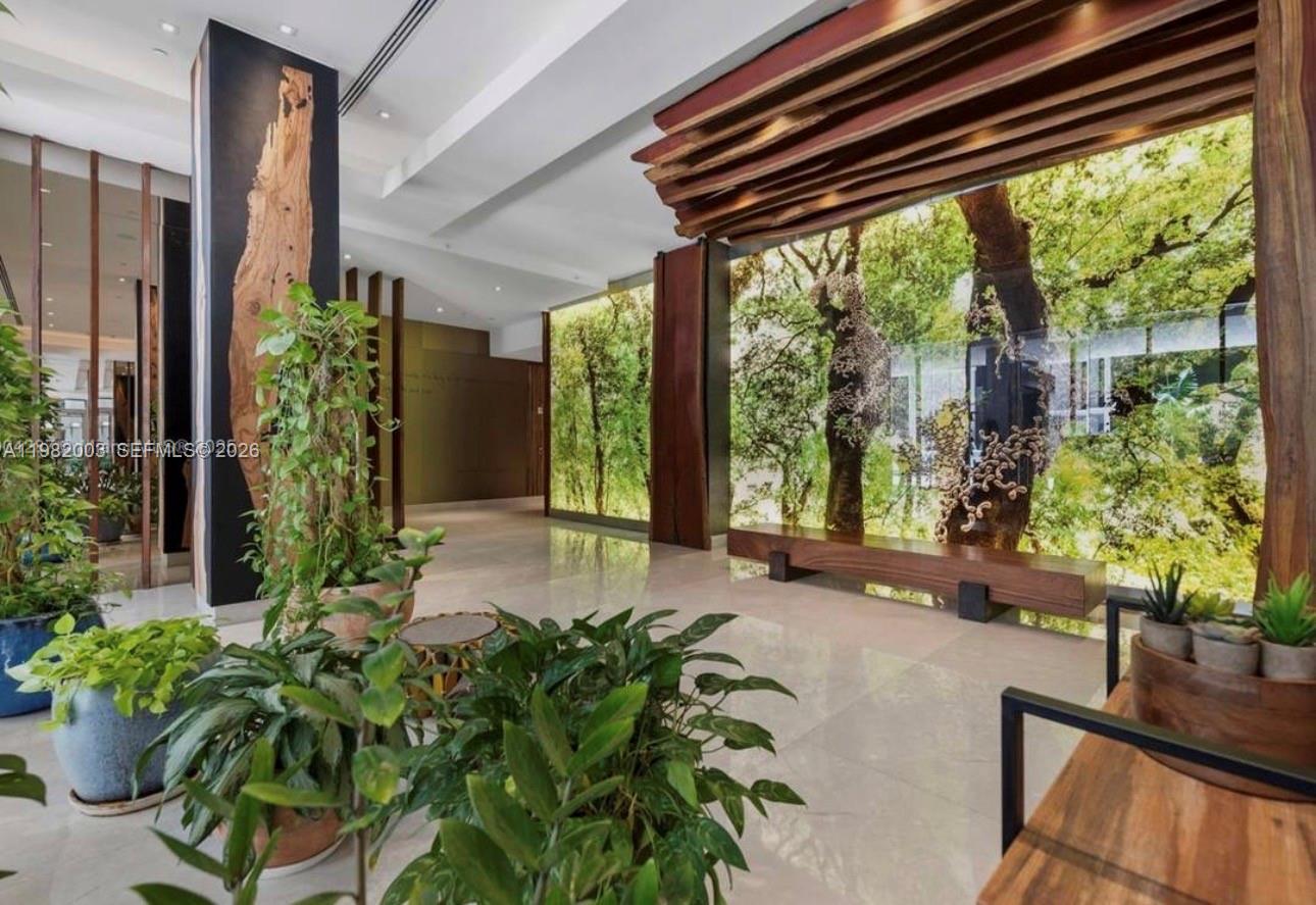 1010 BRICKELL CONDO - Residential Lease