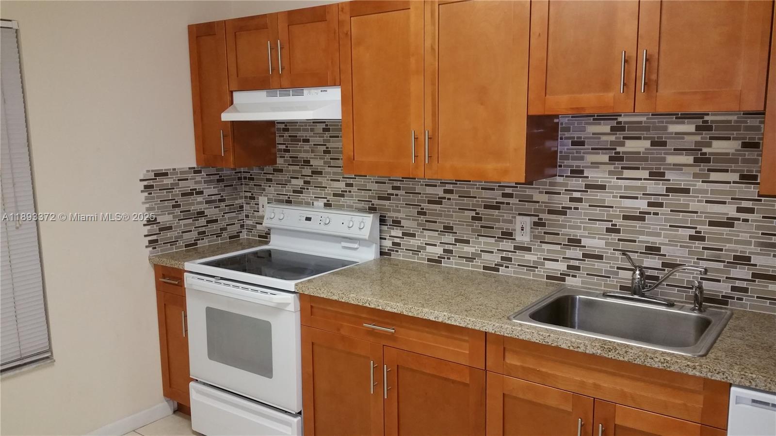 OJUS SUB - Residential Lease