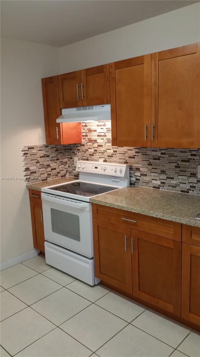 OJUS SUB - Residential Lease