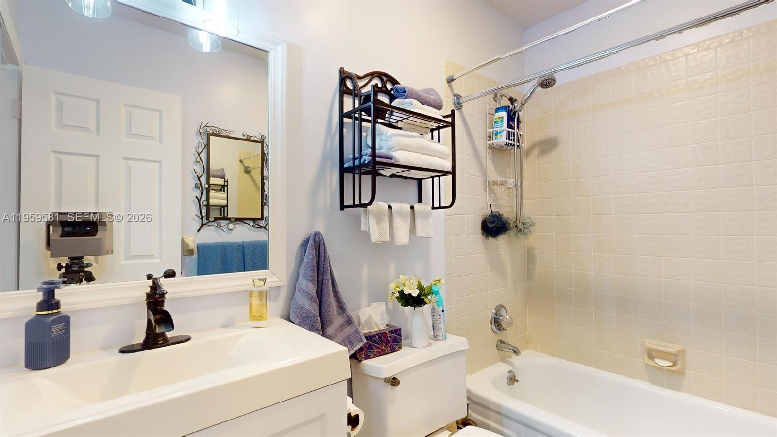 THE SANDS SECTION 1 CONDO - Residential