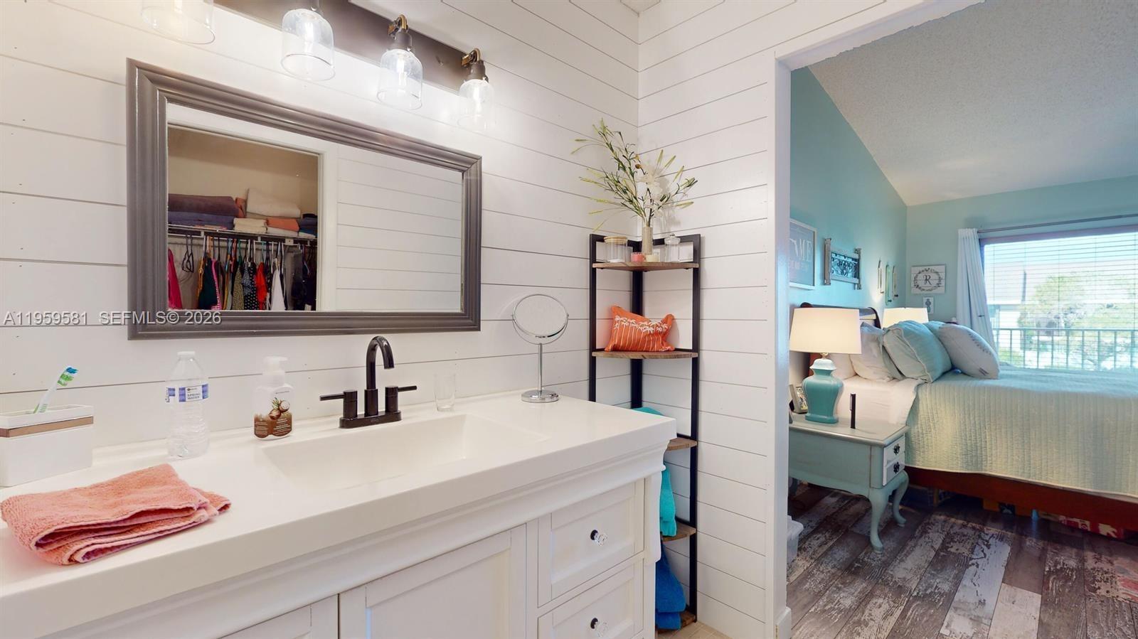 THE SANDS SECTION 1 CONDO - Residential