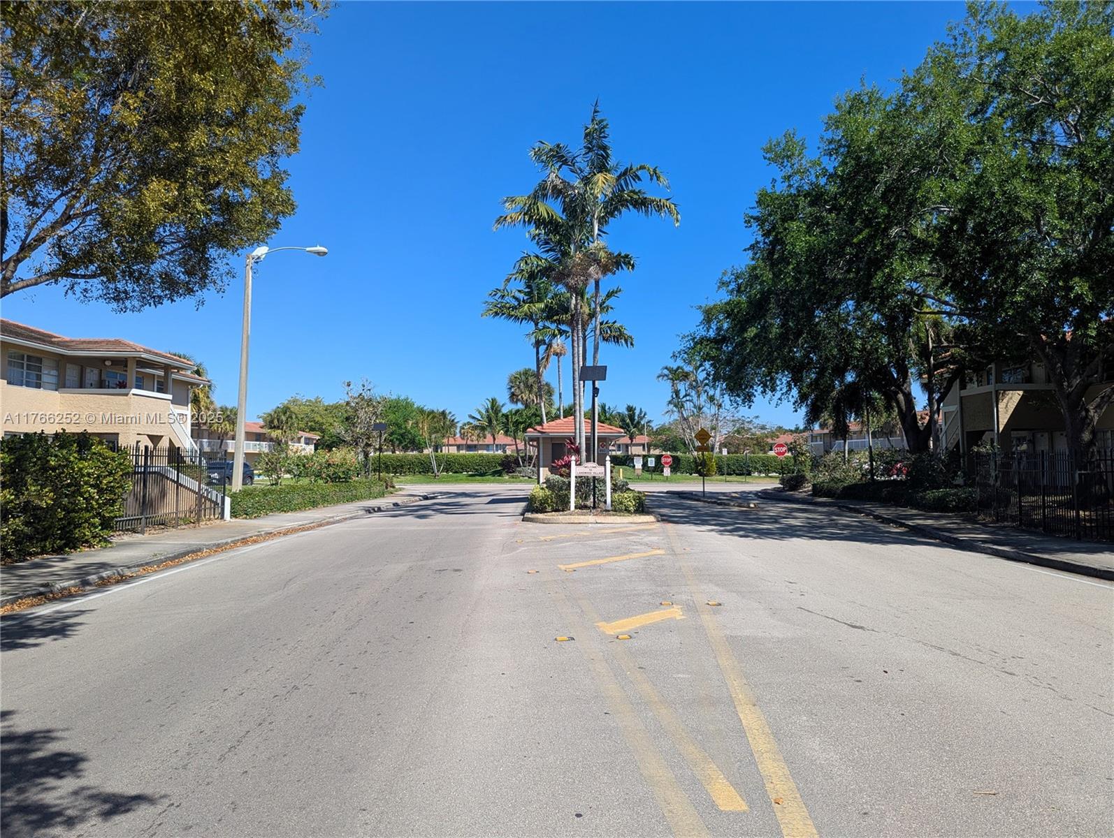 LAKEWOOD VILLAGE - Residential