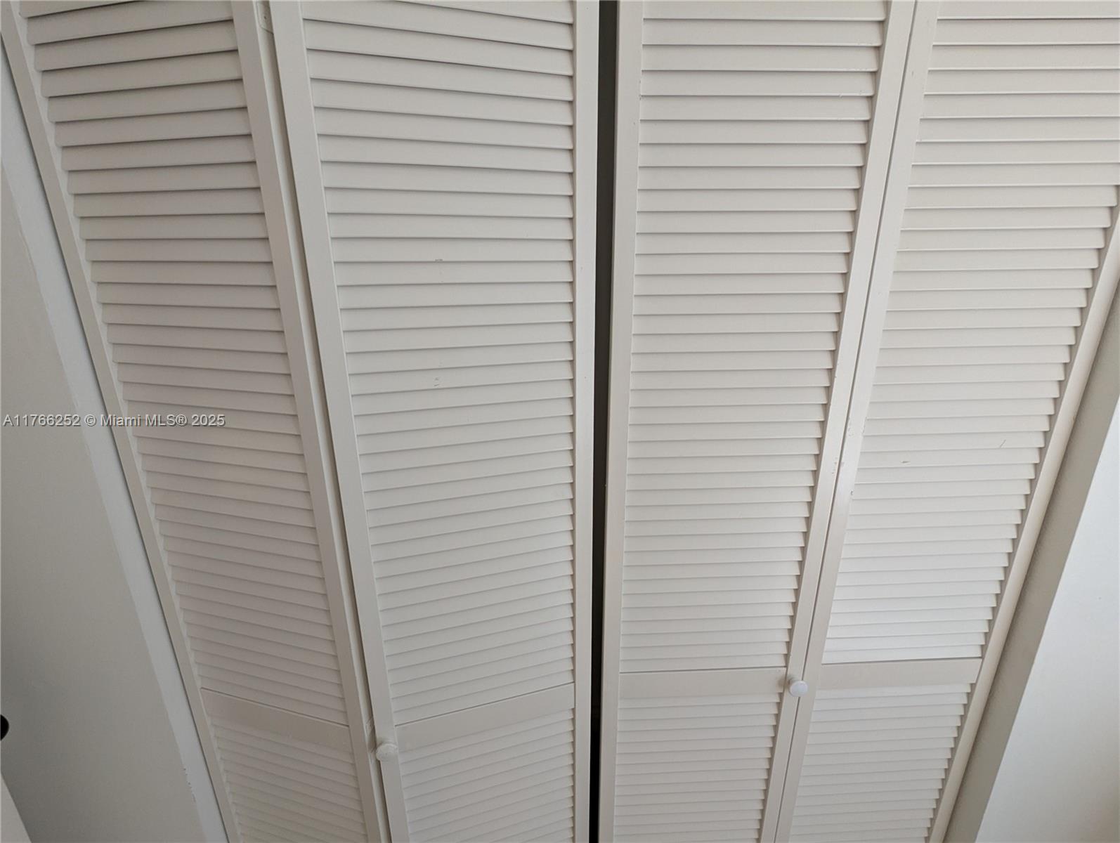 LAKEWOOD VILLAGE - Residential