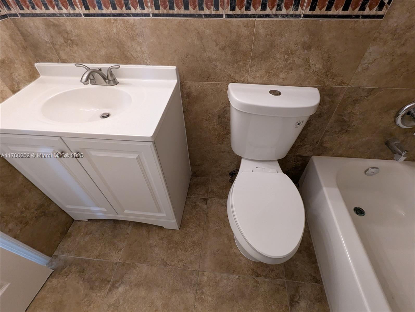 LAKEWOOD VILLAGE - Residential